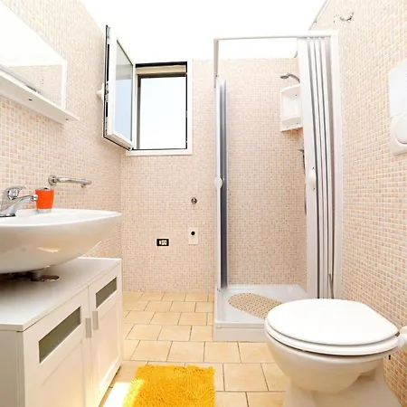 Lino With Pool By Wonderful Italy Villa *