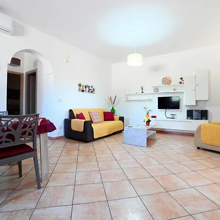 Villa Lino With Pool By Wonderful Italy *